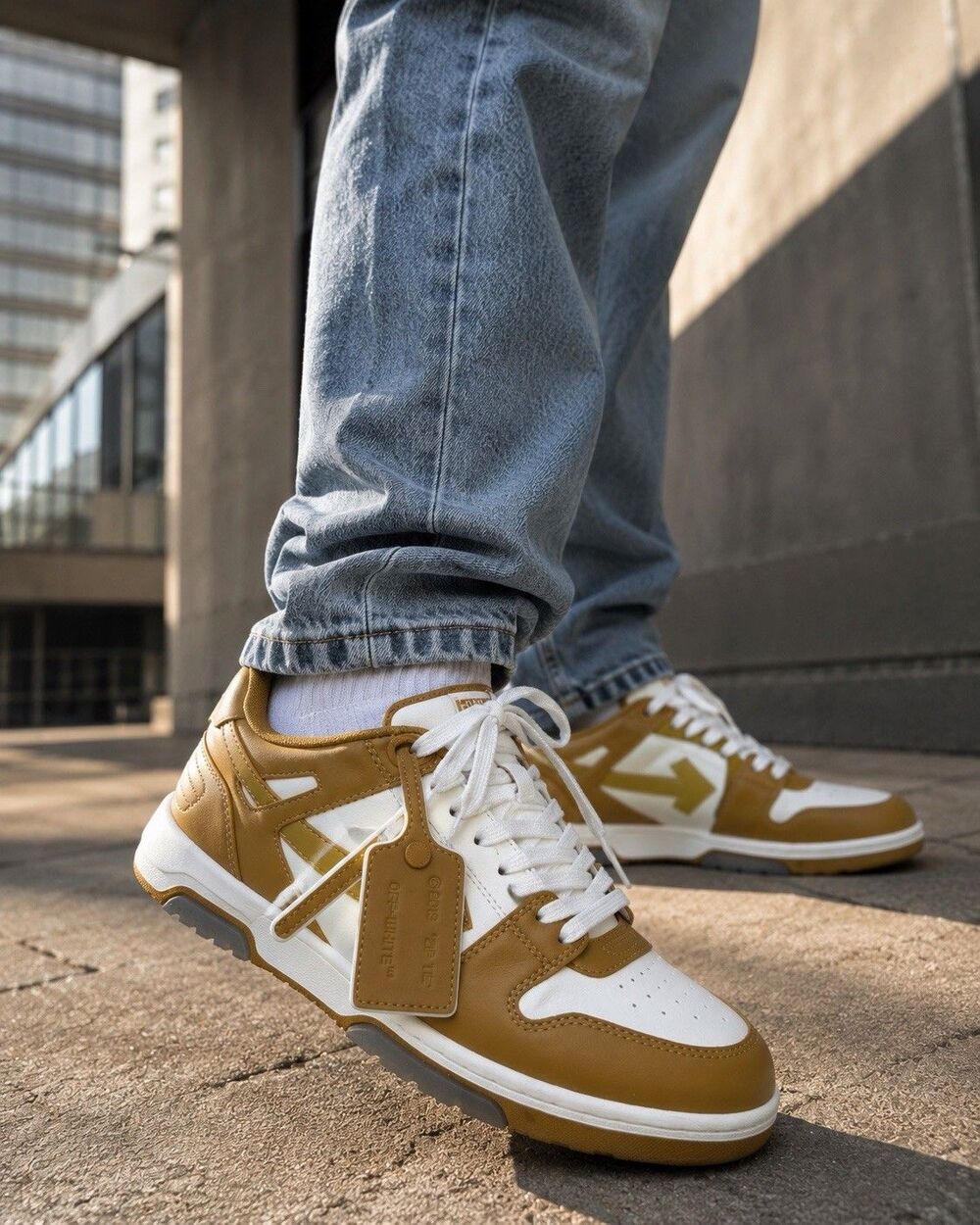 Off-White Out Of Office Calf Leather White Light Brown US 7 EU 40